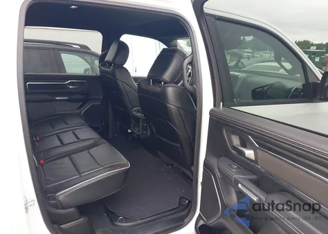 2024 Ram 1500 Laramie 4X2 5'7 Box z USA, uszkodzony, nr VIN 1C6RREJT6RN219457